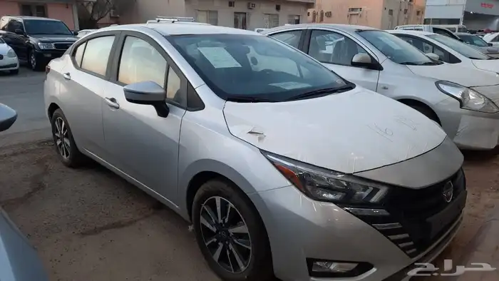 نيسان صني الشكل القديم 1