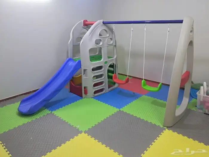 مراجيح متعددة وزحاليق بمجموعات كبيرة ومتوسطة 32