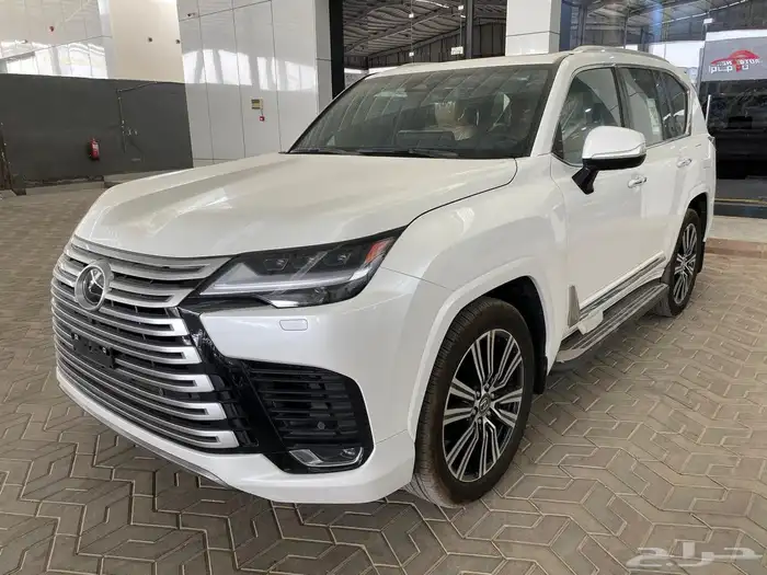لكزس LX 600 BB موديل 2025 عماني بأقل سعر تنافسي 2