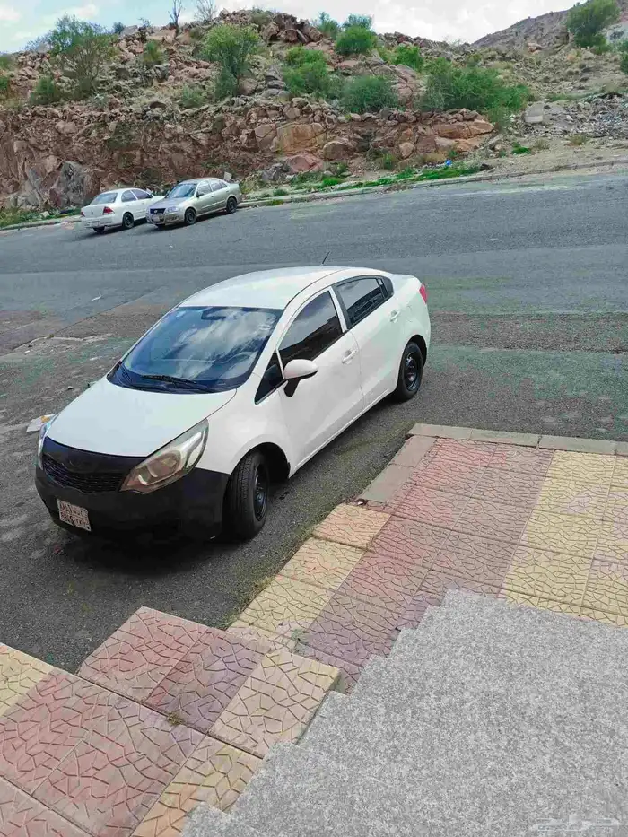 مشاوير في الطائف وتوصيل طلبات شغل بصدق وامانه رقم الجوال 05 0