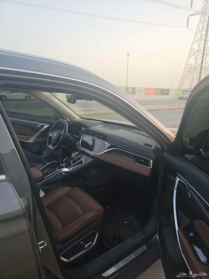 جيلي ازكارا 2023 13