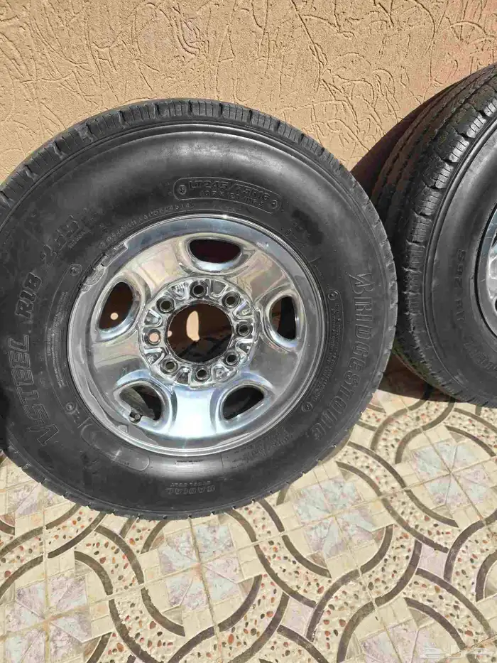 جنوط جمس 8100 اصلي وكااله 0