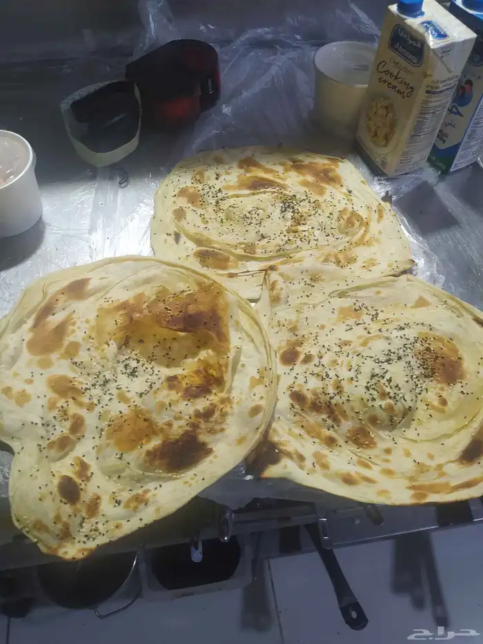 إن خباز ملوح ابحث عن عمل في الرياض وهذا هو رقمي للتواصل 0577 0