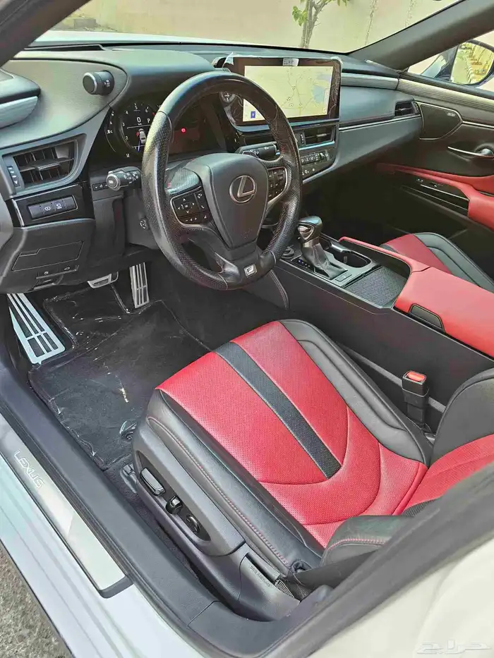 لكزس ES 350 اف سبورت 2023 وكالة 15