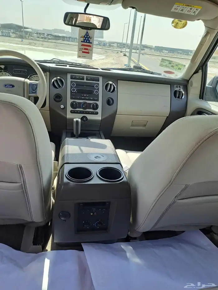 فورد اكسبديشن 2013 5