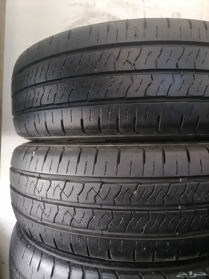 كفرات مستخدم نظيف كوري اتش 1 او هايلوكس مقاس 215 70 16 2