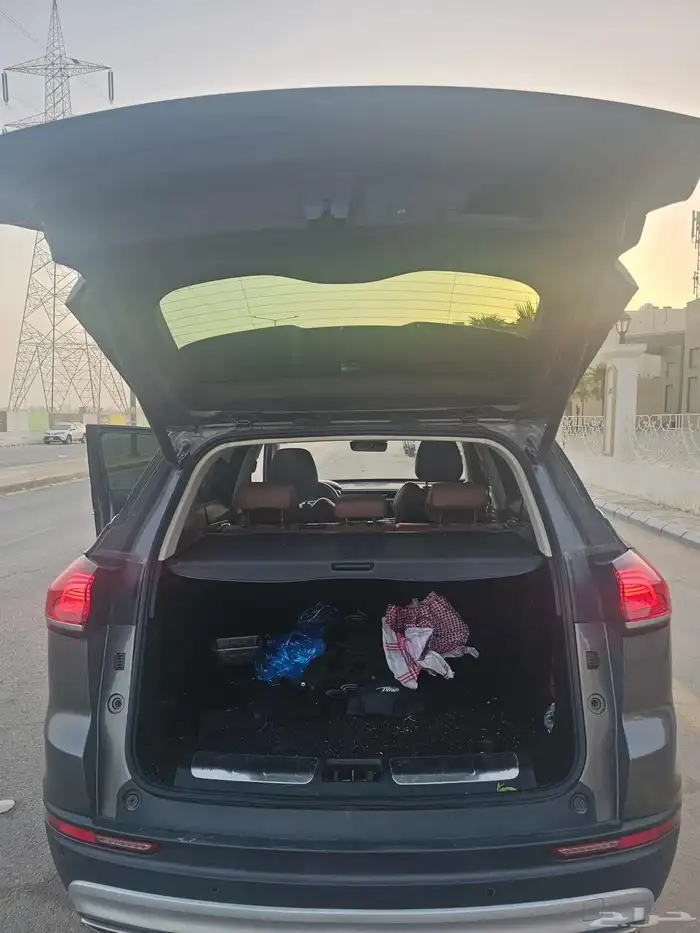 جيلي ازكارا 2023 11