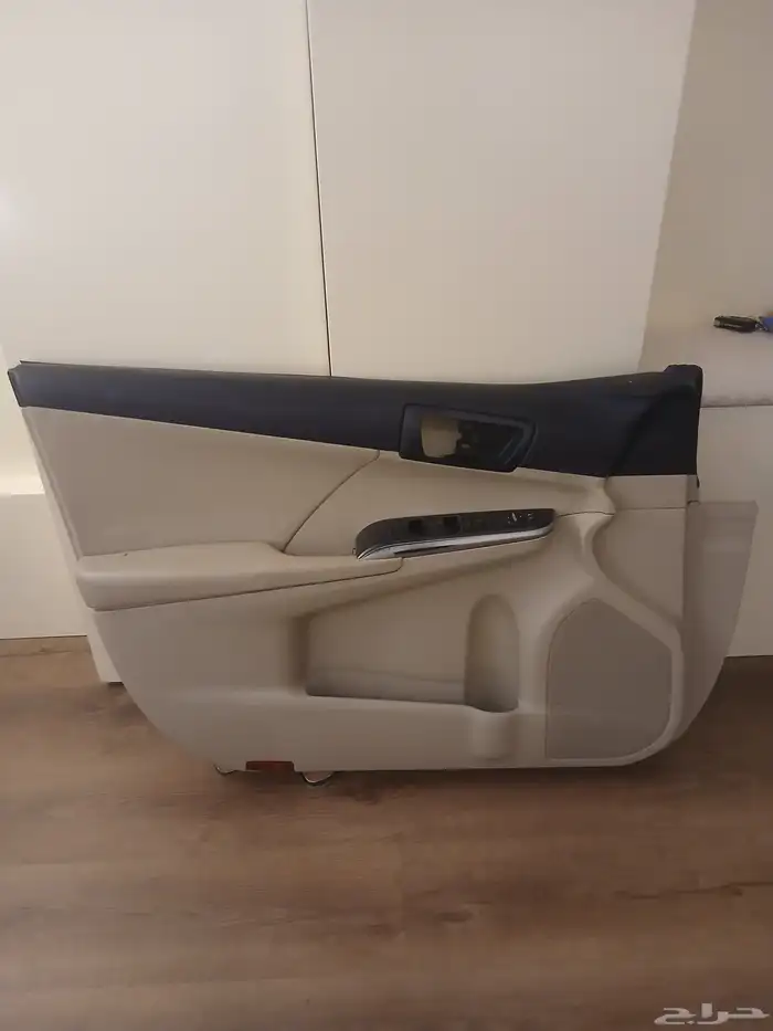 ديكور باب كامري تايوتا 2016 _ 2017 0