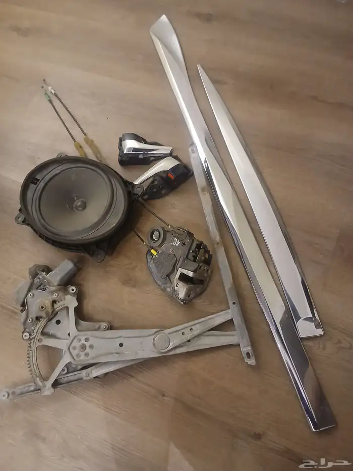 ديكور باب كامري تايوتا 2016 _ 2017 6