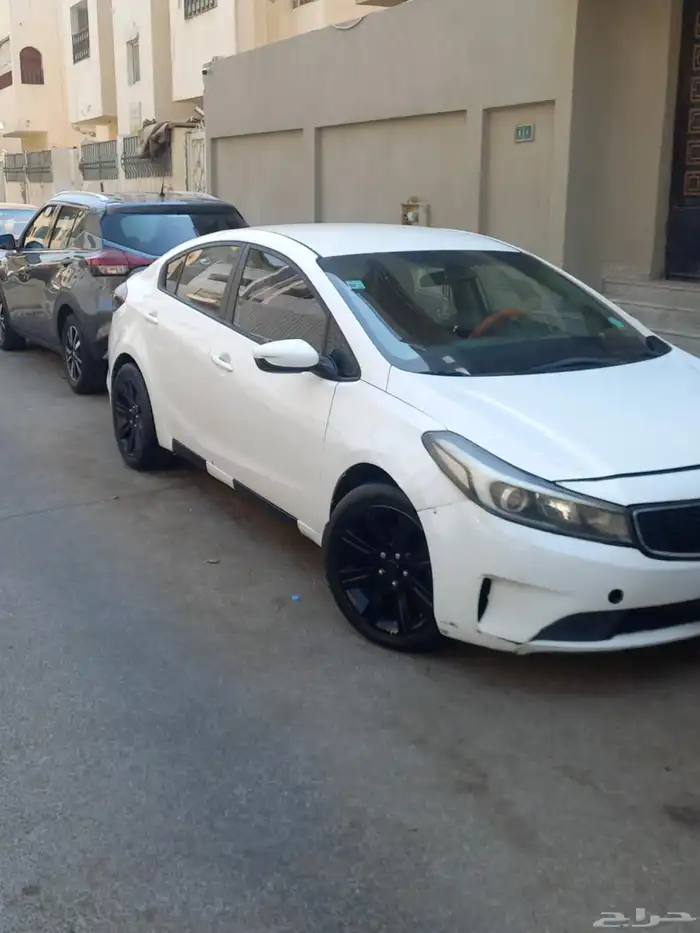 كيا سيراتو للايجار 0