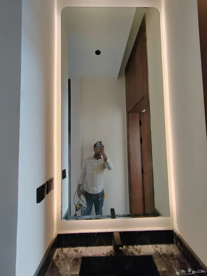 glass Working Exit 0