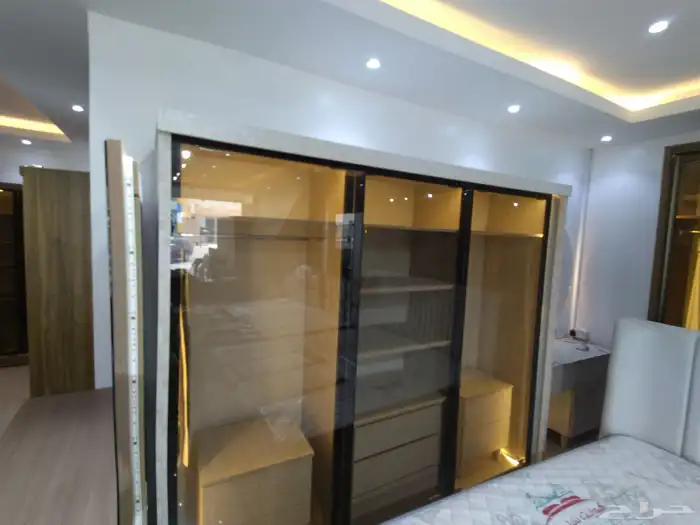 نوع الخشب MDF تايلندي قزاز المنيوم ضمان خمس سنوات(057706596) 11