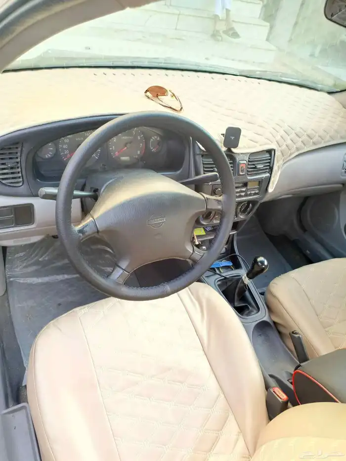 نيسان صني 2003 1