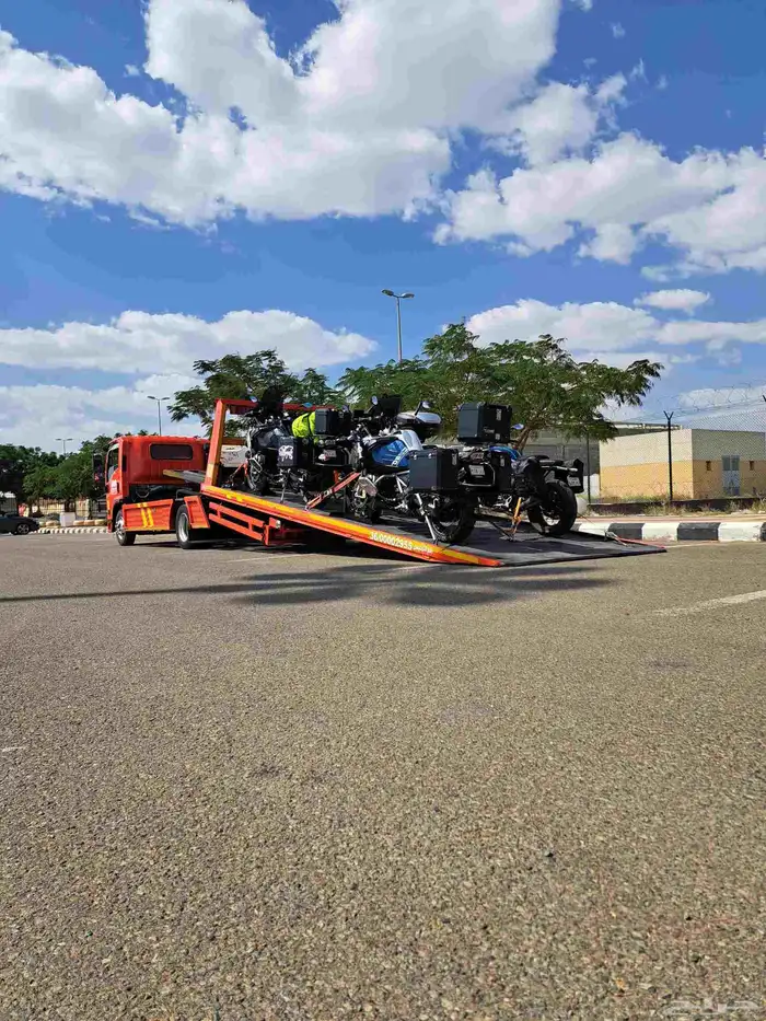 سطحة متخصصة في تحميل الدبابات الرباض إلي جده 2