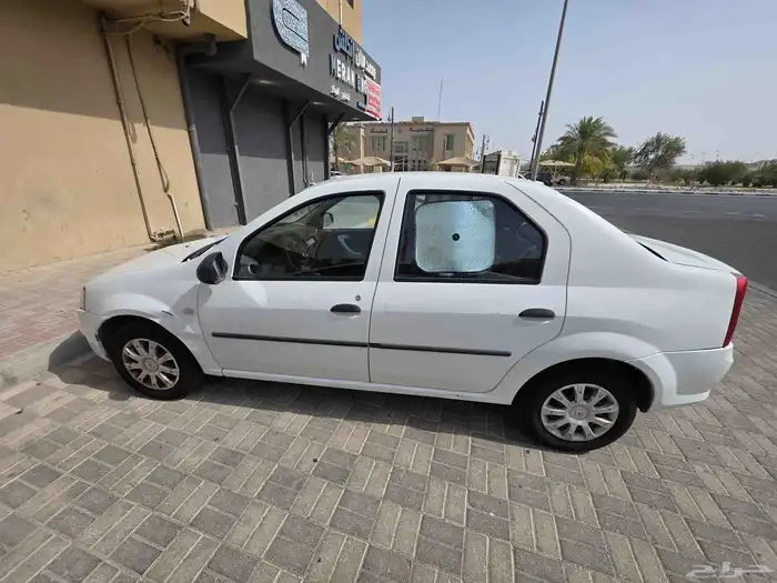 رينو لوجان 2014 4