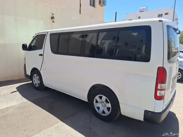 تويوتا هايس إيجار شهري مشاوير يومي 0