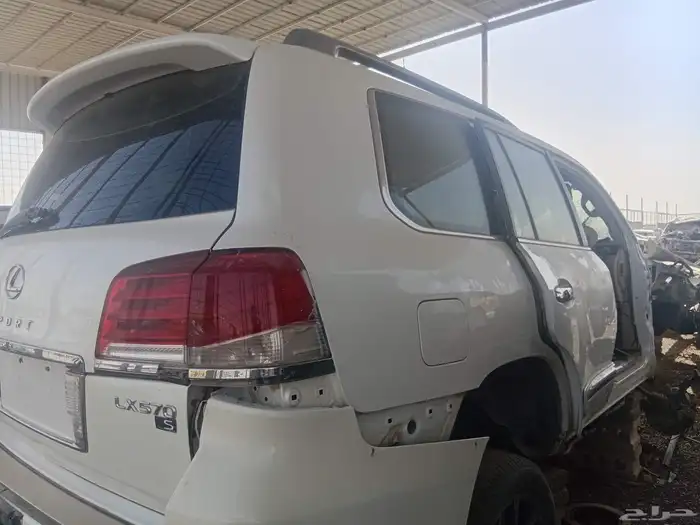 قطع لاندكروزر 8