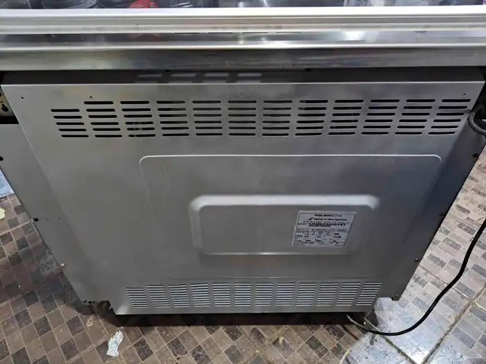 Fast cooking gas range used made in Italy original GLEM gas 4