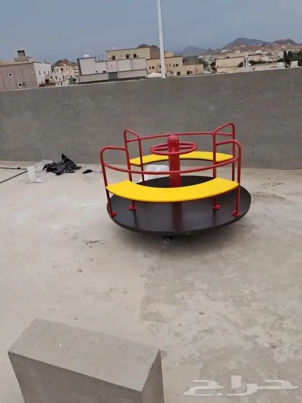 مراجيح متعددة وزحاليق بمجموعات كبيرة ومتوسطة 28