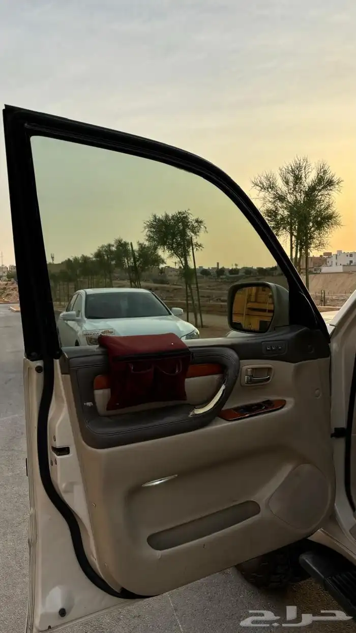جيب لكزز 2005 للبيع 12