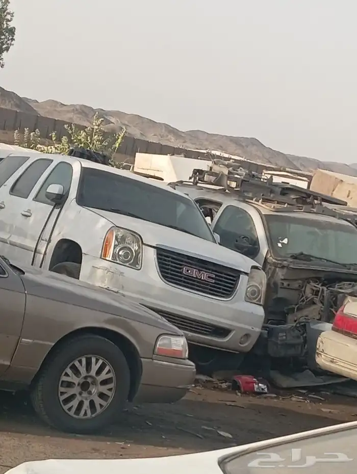 قطع غيار سيارات مستعمله جمس يوكن دينالي قصير طويل تاهو كل ال 0
