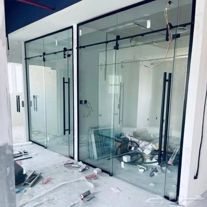 واجهات زجاج سكريت مكاتب 8