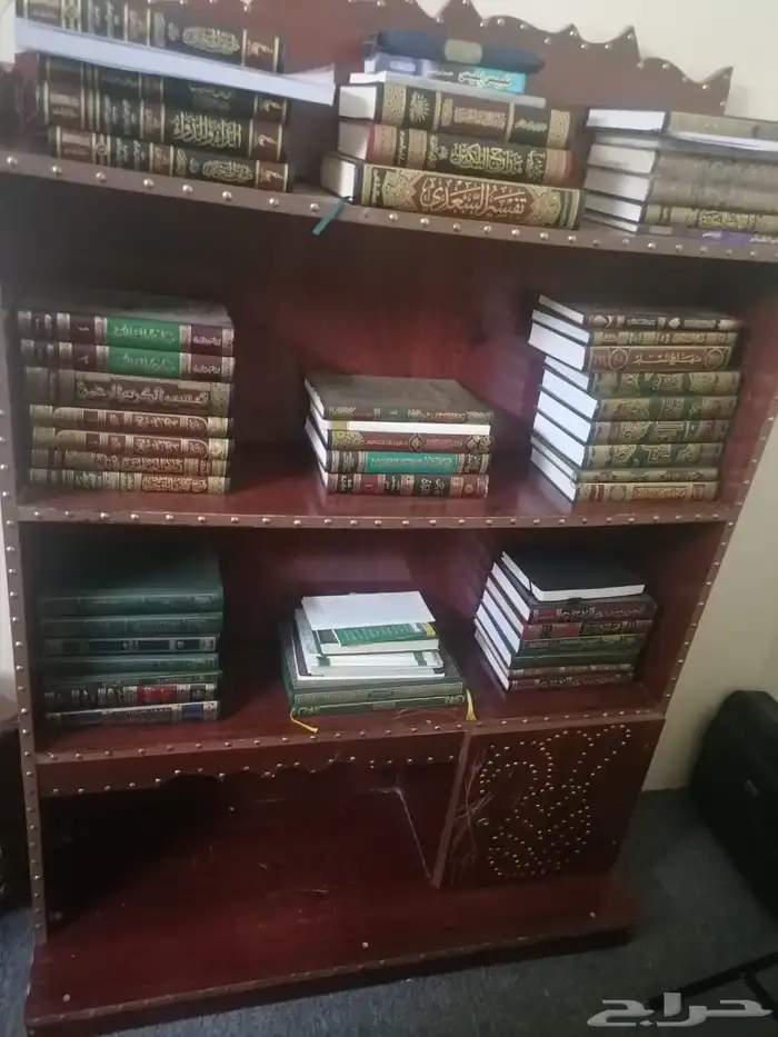 غرفة نوم 800 سريرين 500 دولاب 300 دفاية 100 مكتبه 70 7