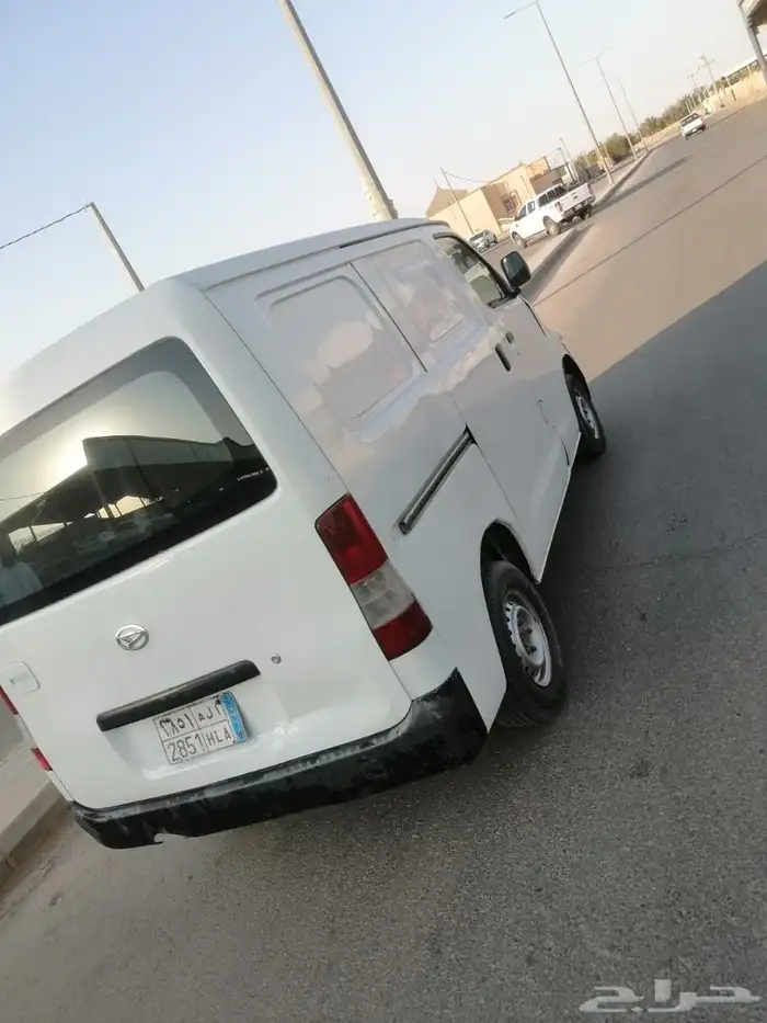 فإن ديهاتسو 2012 1