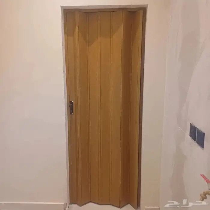 ابواب سحب سحاب سحابة جلد وبلاستيك 1