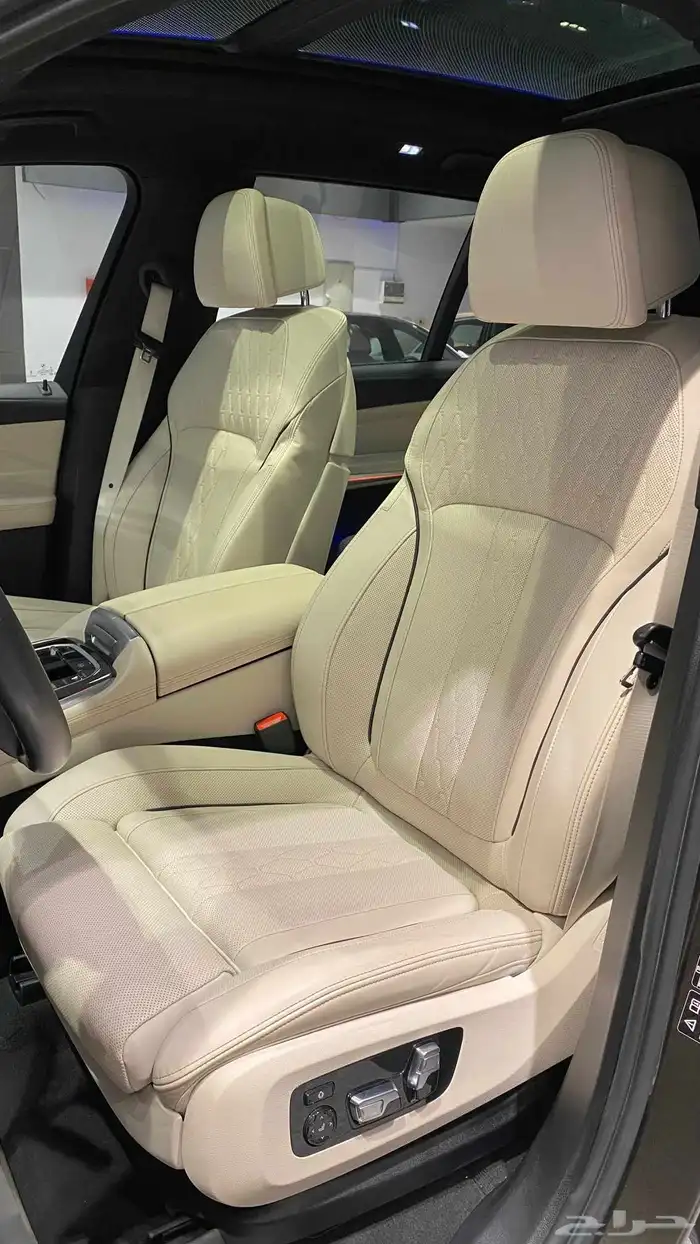 BMW X7 2023 8