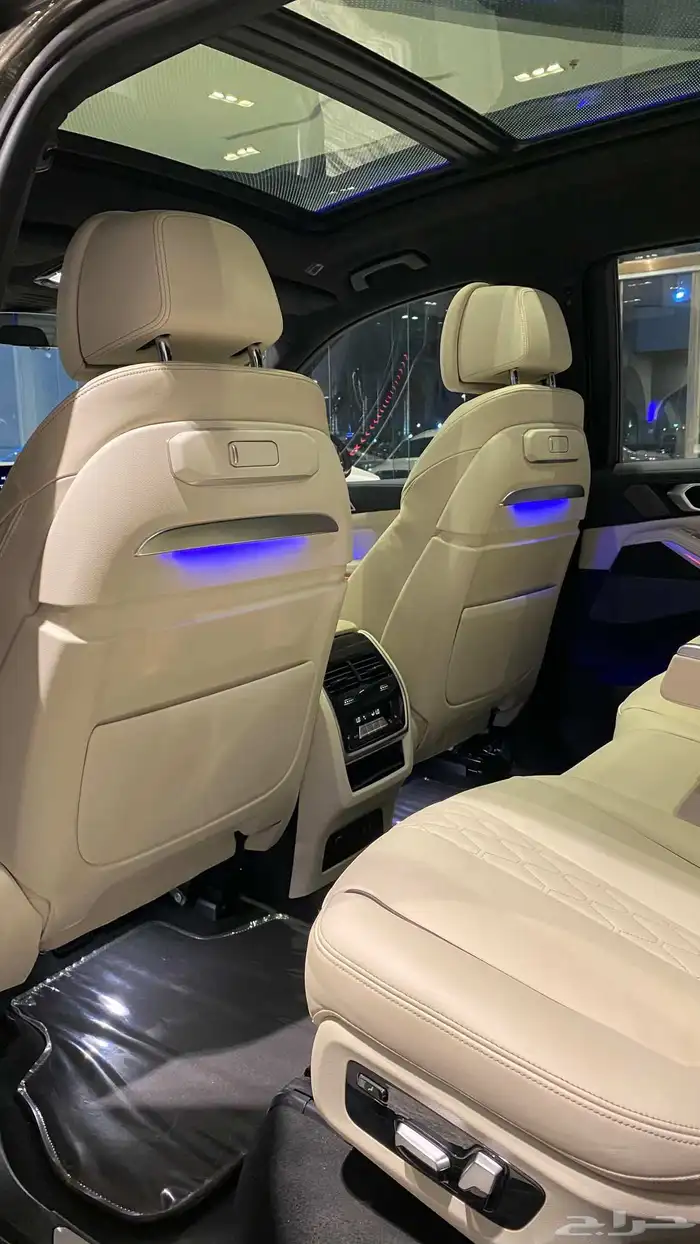 BMW X7 2023 10