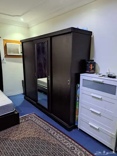 For sell Full Bed Room Set  Sem like New 4
