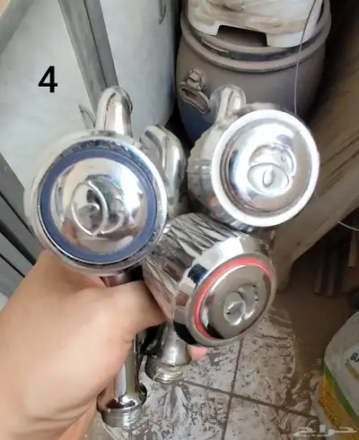 ادوات متنوعة للبيع 23