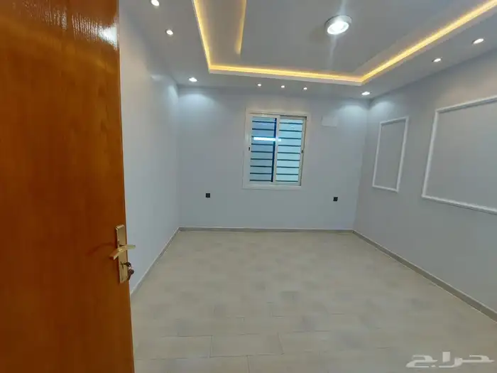 للبيع شقق تمليك بالمحاله ابها علوي بسطح وارضي مدخل خاص 480 9