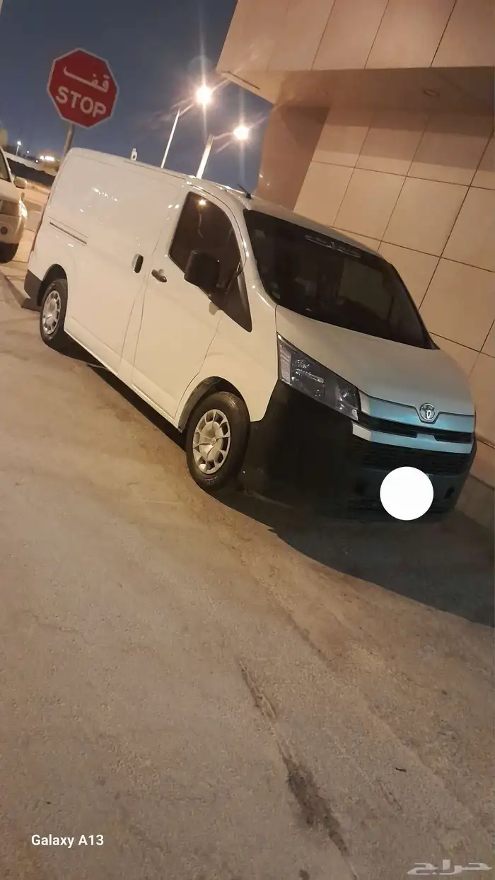 باص تويوتا للايجار 8