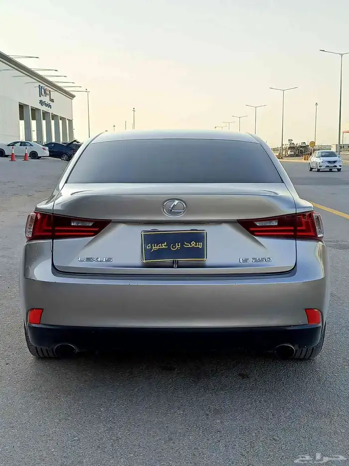 لكزس IS_250 موديل 2015 3