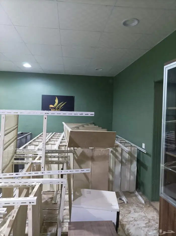 3مكيفات اسبيلت و24رف بضاعه 8