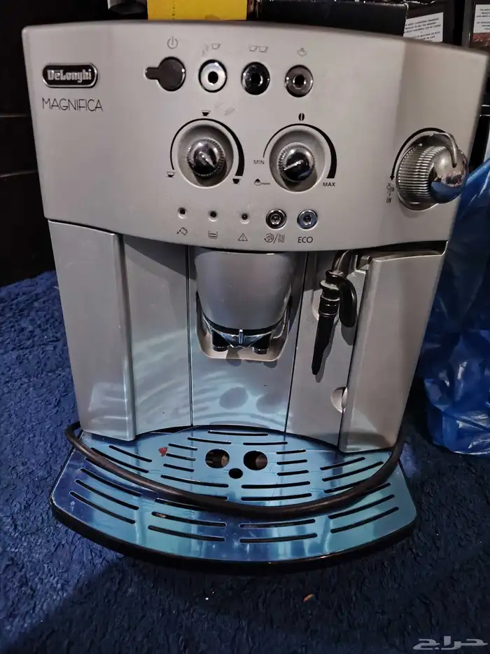 مكينه قهوة ديلونجي 2