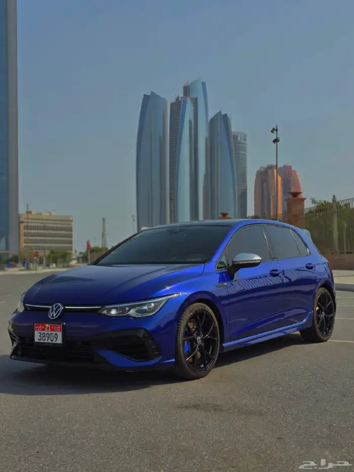 2023 Volkswagen Golf R 0