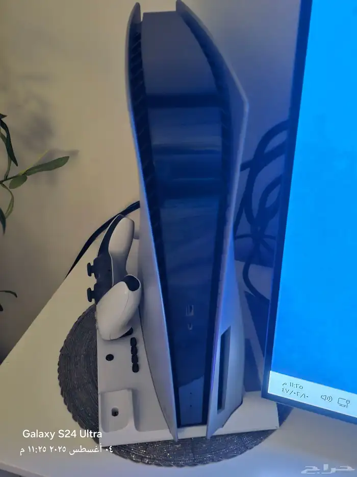 للبيع ps5 بمدخل cd 5