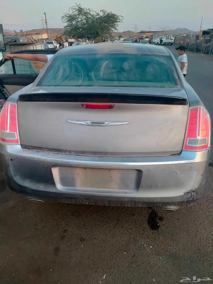 يوجد لدينا جميع قطع الغيار الامريكى دودج كريسلر شروكى 6