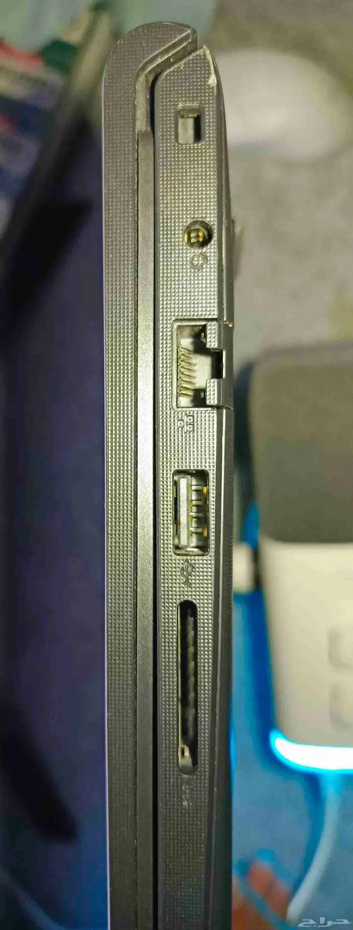 للبيع لابتوب DELL Vostro 3520 - شبه جديد 5