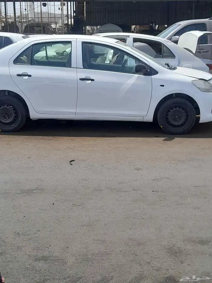 قطع غيار يارس 4