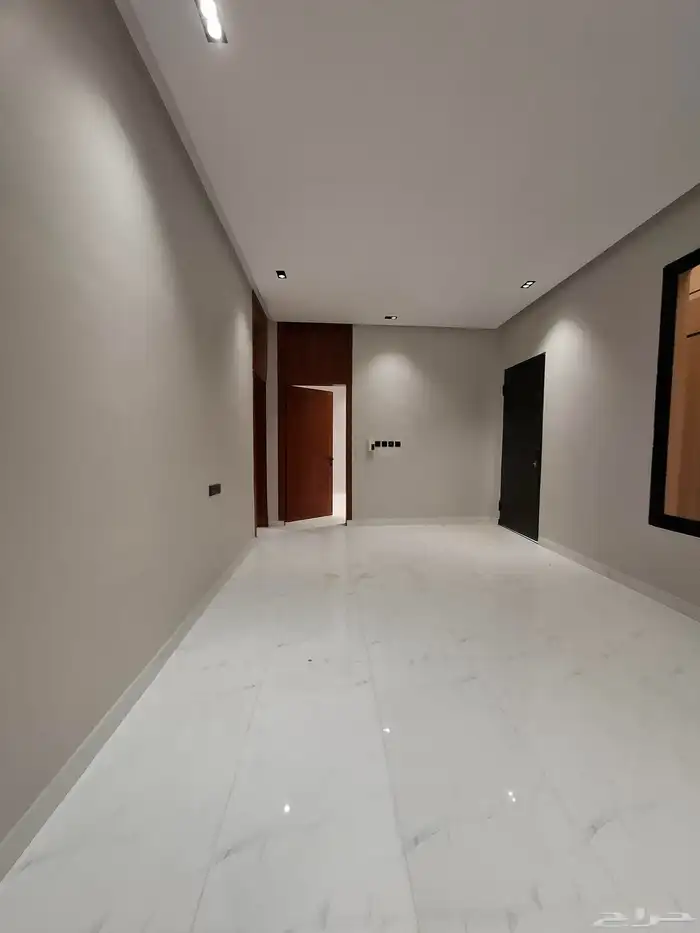 أدوار للبيع عكاظ كل دور بصك 660 4