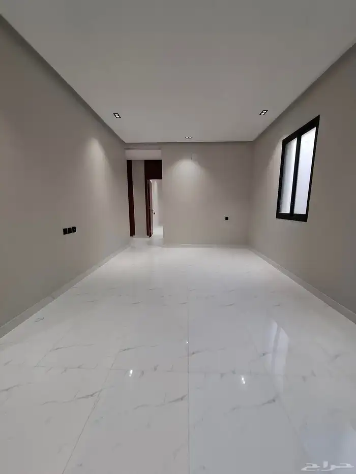 أدوار للبيع عكاظ كل دور بصك 660 5