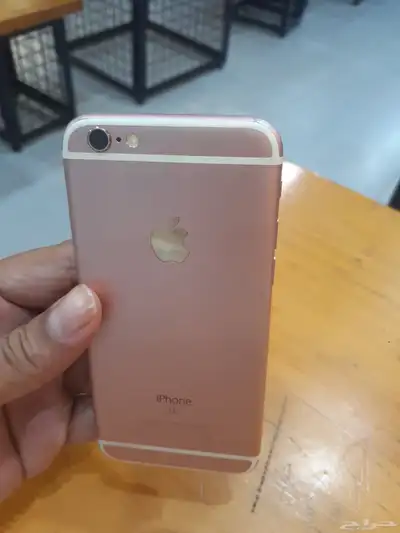 آيفون 6s 7