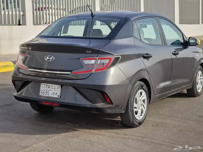 هيونداي i10 موديل 2022 3