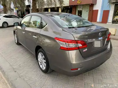 Nissan Sentra 2019 4