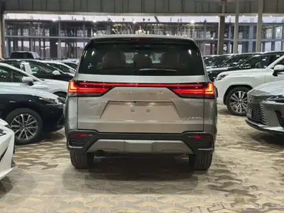 لكزس سعودي LX 600 2025 متوفر عدة الوان 13