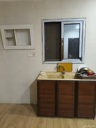 للبيع مكيف سبلت ومطبخ وفرن غاز 3